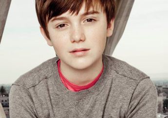 Greyson Chance "Hijacking" @onyit!kawanku