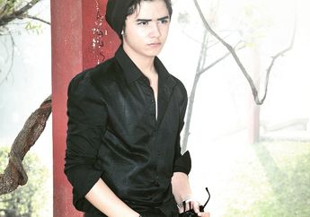 Aliando: 4 Aksi Panggung Konser Mini dari Video Buatan Penggemar