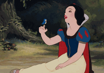 Foto-Foto Selfie Karakter Disney di Instagram
