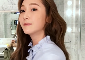 16 Langkah Tampil Cantik Natural ala Seleb Korea, Jessica Jung
