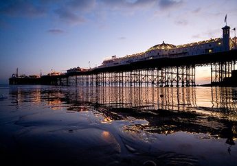 7 Pantai Paling Populer di UK