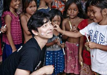 5 Kebaikan Gong Yoo yang Bakal Bikin Kita Makin Jatuh Cinta