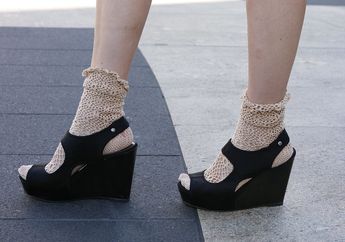 Kaos Kaki Buat Tiap Model Sepatu