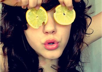 Cantik Dengan si Kuning Lemon