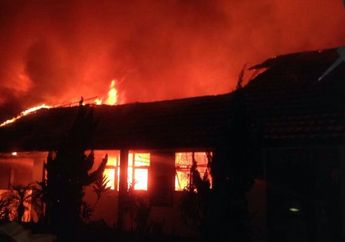 7 Sekolah di Palangka Raya Terbakar, Ini 4 Info yang Harus Kita Tahu