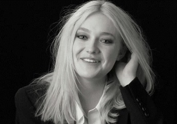 Dakota Fanning: Senang Jadi Mahasiswi