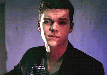 Cameron Monaghan: Bicara Soal The Giver Dan Taylor Swift