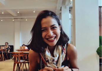 Curhat Putri Marino Tentang Hobinya Traveling, Fotografi, Sampai Nulis Puisi. Menginspirasi Banget!