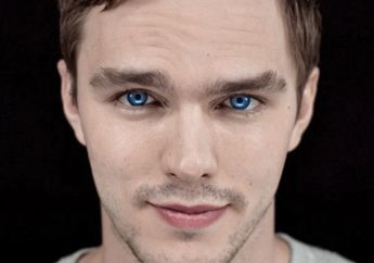 Nicholas Hoult: Pengalaman Memalukan di Depan Cewek
