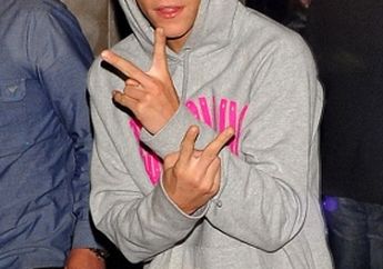 Justin Bieber: Bicara Soal Insiden Penyerangan Penggemar