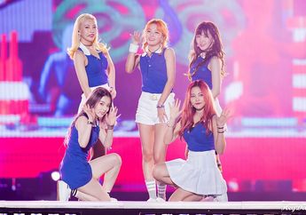 7 Reaksi Profesional Kpop Idol Menghadapi Kecelakaan di Atas Panggung