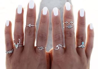 Ini 3 Cara Mencegah Karatan Cincin Menempel & Berbekas di Jari Kita