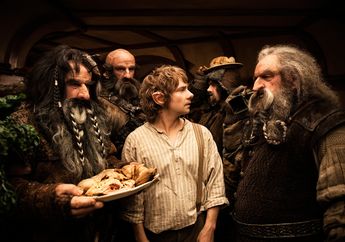 The Hobbit (2012): Hobbit dan Kurcaci Melawan Naga