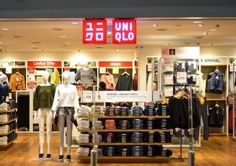 UNIQLO Membuka Toko Pertamanya di Luar Jawa, Yuk Belanja!