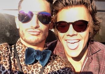 Harry Styles: Loves Duo Selfie!