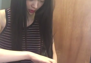 4 Seleb Korea yang Memotong Rambutnya di Depan Kamera. Gemes Abis!