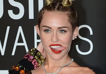 Miley Cyrus: Rilis Single Kolaborasi!