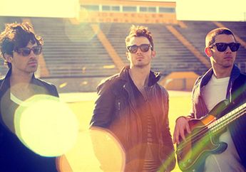 Jonas Brothers: Membubarkan Diri?