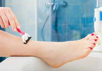 Oleskan Bahan Esensial Ini, Dijamin Kulit Bagian Kaki Langsung Glowing Mulus Setelah Perawatan Waxing