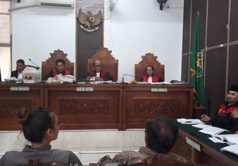 Tak Hadiri Panggilan Sidang Gatot Brajamusti, Elma Theana dan Artis Lainnya Akan Dipanggil Paksa Pengadilan