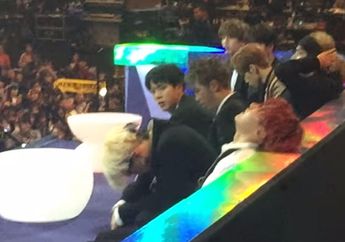 VIDEO: Jadwal Super Padat, BTS Tertangkap Kamera Sedang Kelelahan di MAMA 2017 Hong Kong!