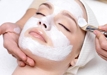 Ogah Perawatan Facial Biar Kulit Wajah Bersih? Ini 4 Cara Hilangkan Komedo Tanpa Ras Sakit