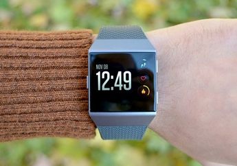 5 Alat Pelacak Kebugaran Terbaik 2017 Ini Dijamin Bikin Gayamu Makin Kece, Nomor 2 Bisa Bantu Jaga Pola Tidur loh!