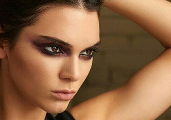 Kendall Jenner Pernah Alami Kelumpuhan Gara-gara Tidur loh! kok Bisa?