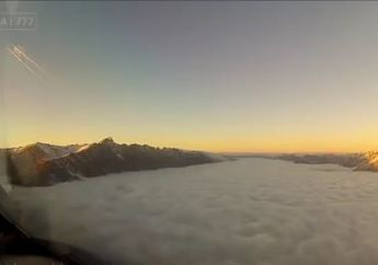  Menakjubkan, Ternyata Begini Pemandangan yang Hanya Bisa Dilihat Oleh Pilot Saat Mendarat