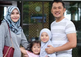 Usia Kehamilan Hampir 6 Bulan, Seperti Ini Penampilan Cantik Istri Hanung Bramantyo, Makin Menawan ya