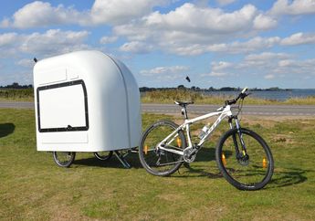 Lebarnya Nggak Lebih Dari 1, 5 Meter, Tapi Rumah Ini Dalemnya Lengkap Banget loh