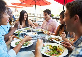 Milenials Wajib Tahu, Ini Loh Cara Biar Bisa Hemat Saat Makan di Luar 