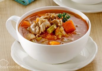 Cuma 20 Menit Resep Sup Tomat Ayam Bisa Disantap Saat Malam Tiba