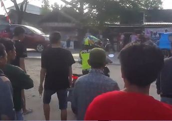 VIRAL! Masyarakat Usir Oknum Polisi yang Lakukan Razia Kendaraan, Netizen: Itu Mah Begal Berseragam