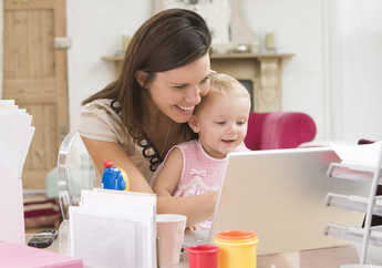 Tips Membentuk Kepribadian Anak Millennials Sejak Dini dari Psikolog Roslina Verauli 