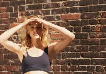 Kamu Bisa Kikuk Saat Sedang Haid, loh! Apa Penyebabnya?