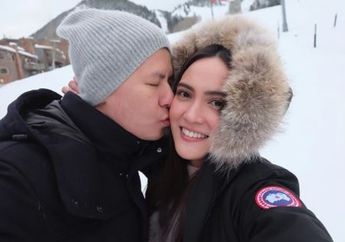 VIDEO - White Chrismas Shandy Aulia dan Sang Suami di Lokasi Ini Lho