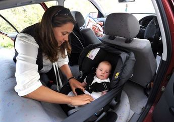 Inilah Beberapa Hal yang Kurang Diperhatikan Ketika Meletakkan Bayi di Carseat, Ibu-ibu Milenial Wajib Tahu nih