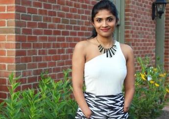 Keren, Meski Tak Punya Jari, Wanita Korban Ledakan Bom Ini Berhasil Meraih Gelar Doktoral!