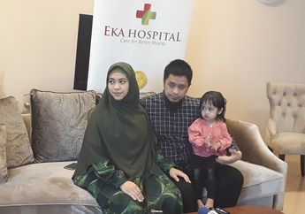 Oki Setiana Dewi Lahiran Putra Ketiga: Allah Anugerahi Fisik yang Baik dan Sehat, Sampai Dibawa ke Sini!