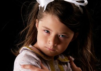 Hati-Hati, Jangan Sampai Si Kecil Alami Gangguan Sosiopat! Kenali 5 Tandanya di Sini