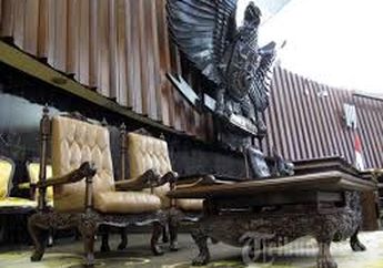 Menyambut Raja Salman,DPR Mengganti Ukuran Kursi dan Jenis Bahannya, Ada Apa?