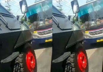 Nekat Ngblong Jalur, Bus Ini Dihadang Barracuda Brimob, Siapa yang Disalahkan?