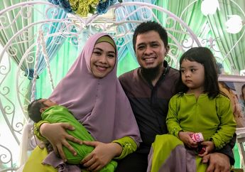 Keluarga Kecil Oki Setiana Dewi Berubah Signifikan Semenjak Kelahiran Anak Ketiganya!