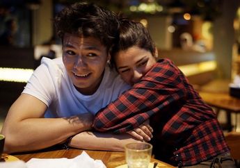 Begini Cara Fero Walandouw Saat Rayakan Natal Bareng Pacar, Bikin Iri Deh!