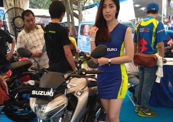 Ternyata SPG Motor Ini Lebih Suka Naik Mobil Ketimbang Motor, Ini Alasannya