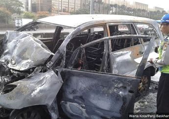 Naas! Toyota Innova Terbakar di Tol Arah Bandara Soetta, Sopir Tewas Setelah Terjebak dan Hangus Terbakar
