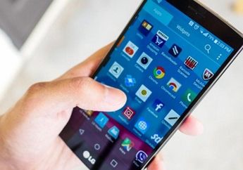 Kesel Nggak Sih Sama Touchscreen Smartphone yang Suka Error Ketika Dicharge? Ini Cara Mengatasinya