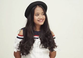 Inilah Sederet Penampilan Kasual Hanin Dhiya yang Modis dan Kekinian Banget, Bisa Kamu Tiru nih!