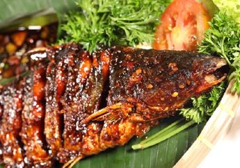 Coba Resep Bumbu Olesan Ikan Bakar yang Dijamin Nagih Ini! Cocok Banget Buat Malam Tahun Baruan